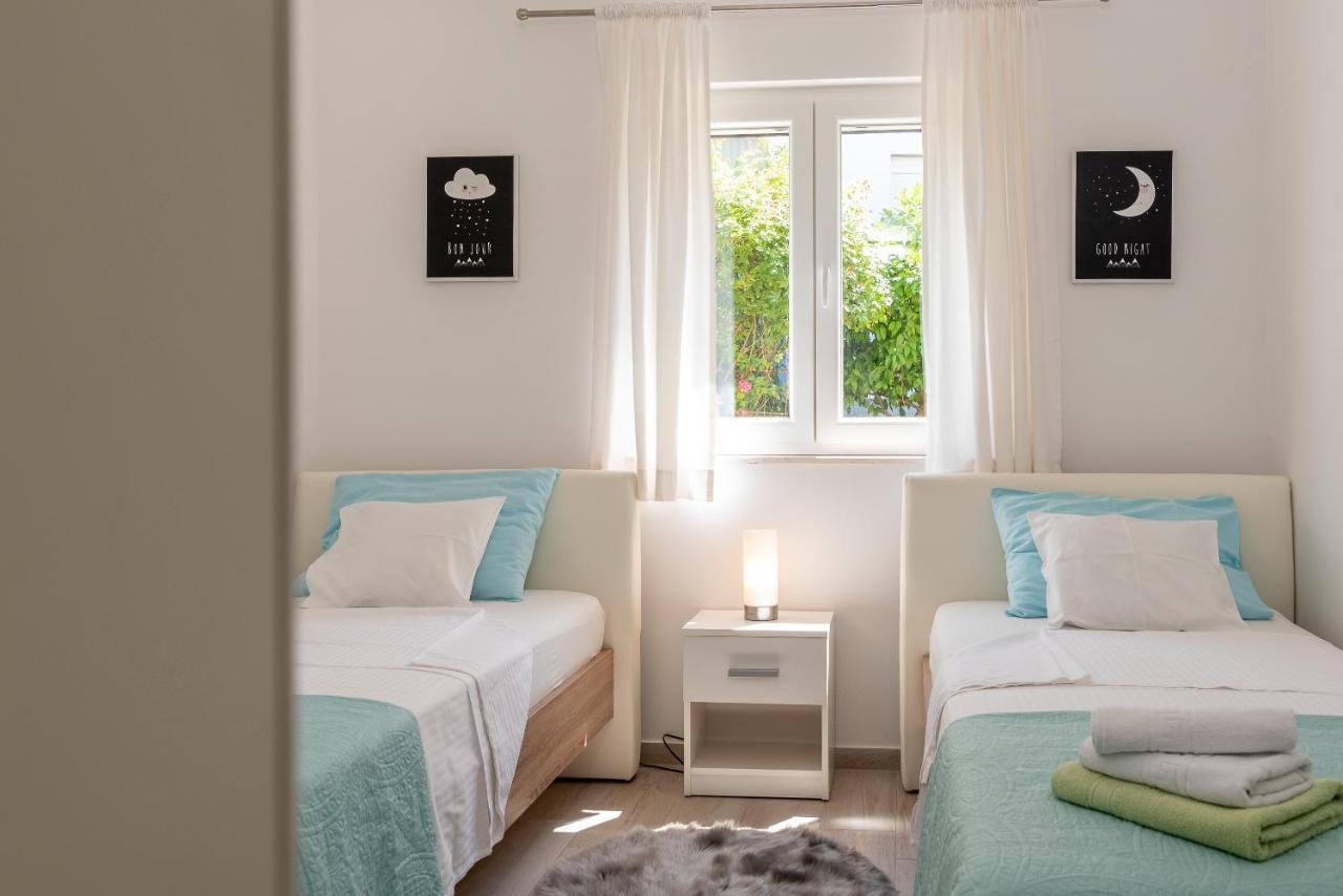 Apartment Ela トロギール エクステリア 写真