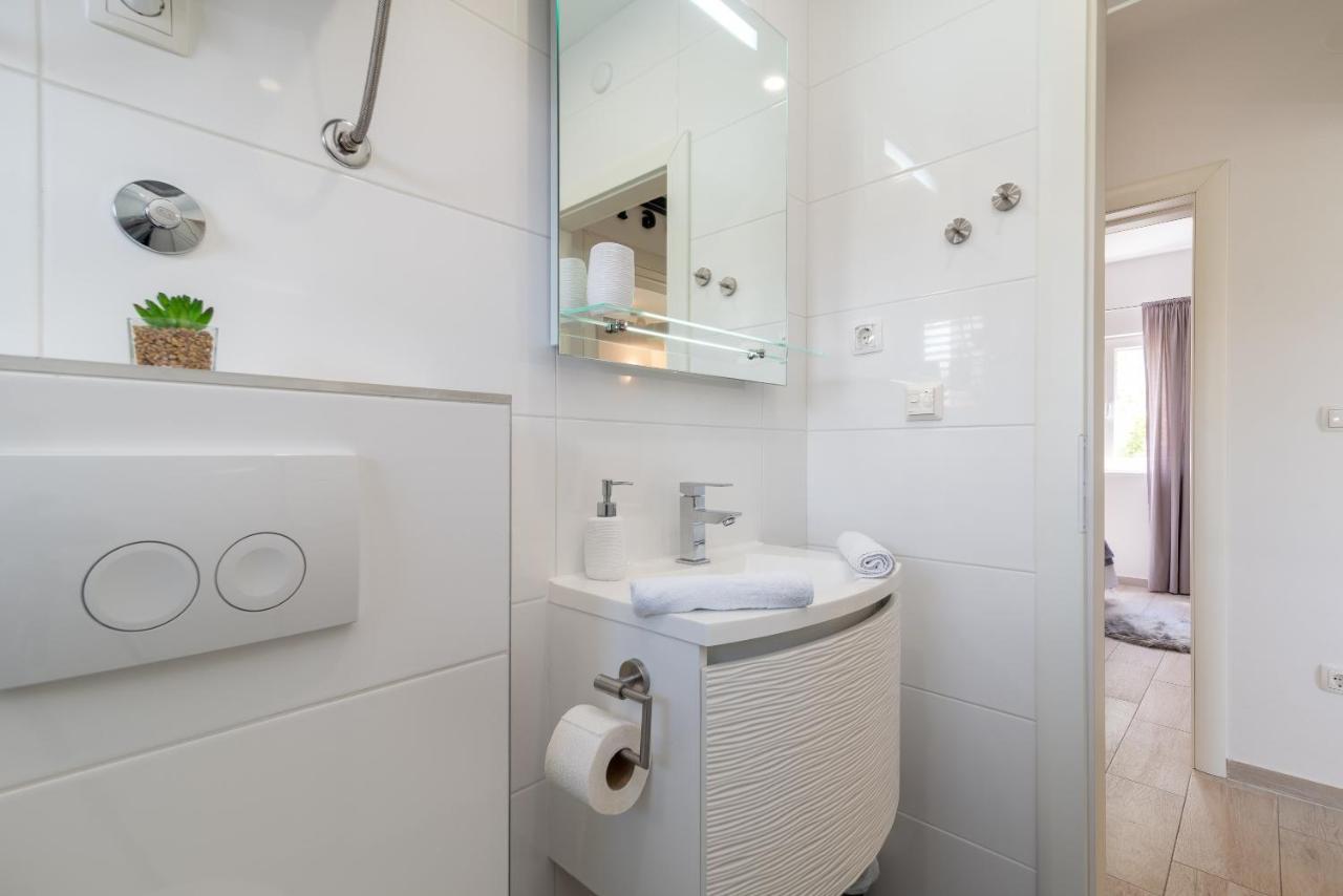 Apartment Ela トロギール エクステリア 写真