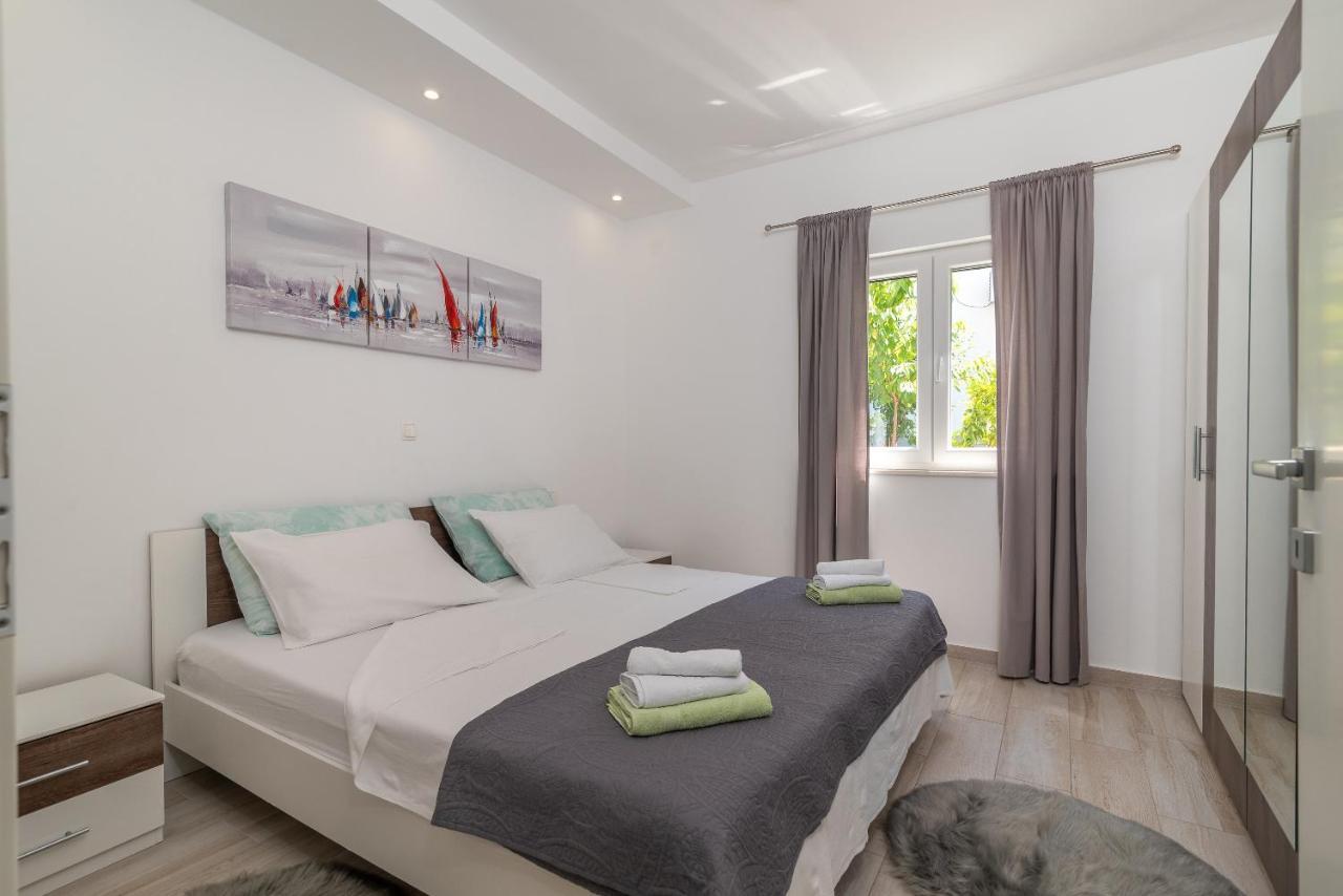 Apartment Ela トロギール エクステリア 写真