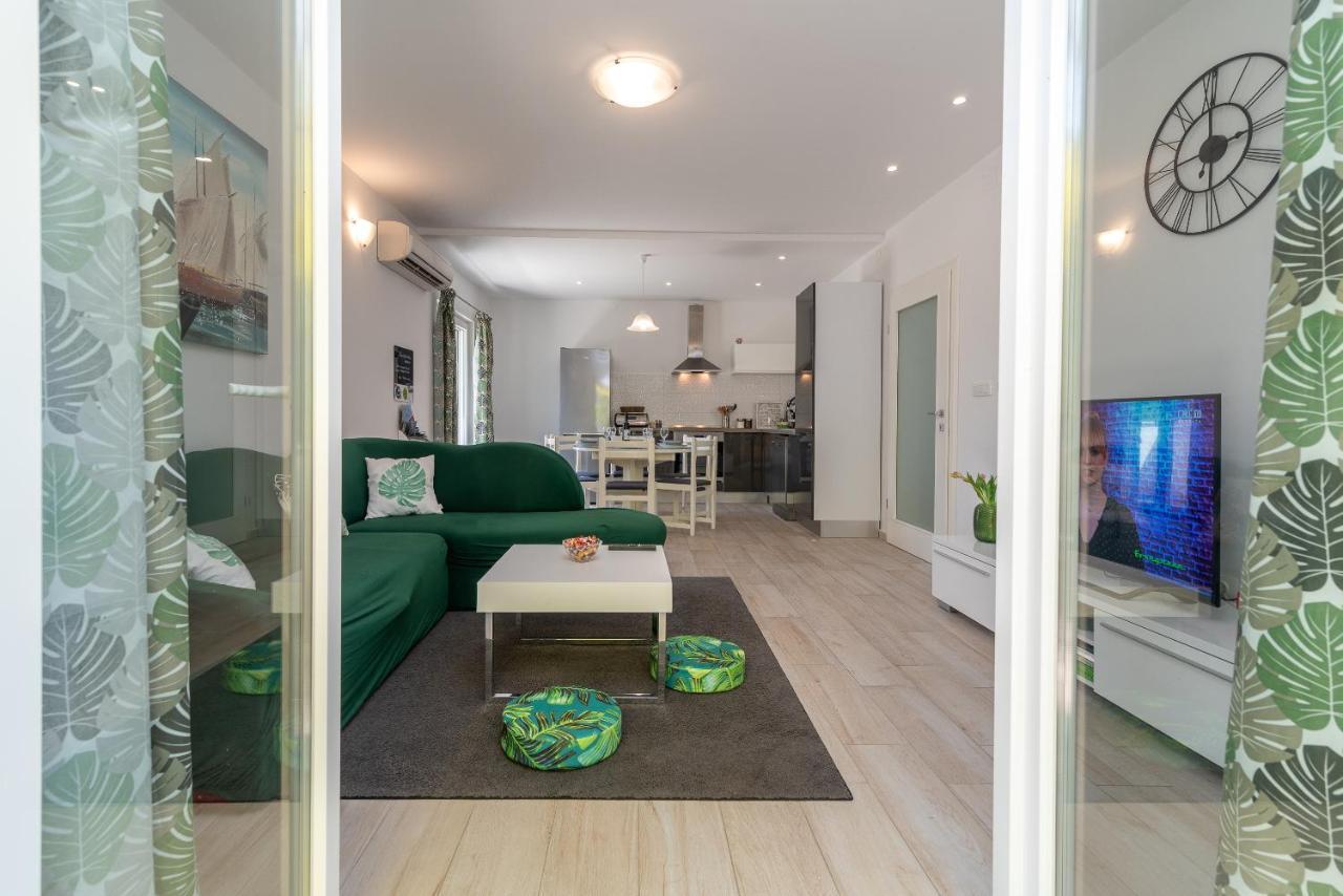 Apartment Ela トロギール エクステリア 写真