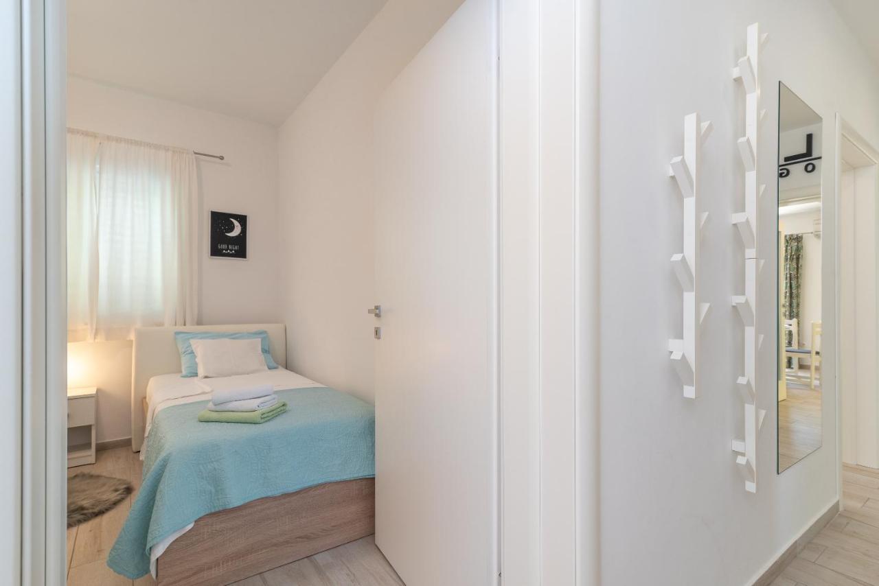 Apartment Ela トロギール エクステリア 写真